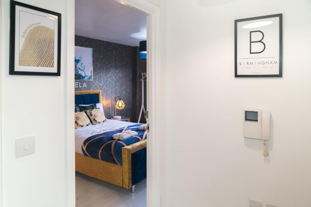 Maevela Apartments - Ultra Lavish Luxury 2 Bed Apartment City Centre - With Balcony - Free Secure Parking - Ps4 & Smart Tv'S Birmingham Extérieur photo