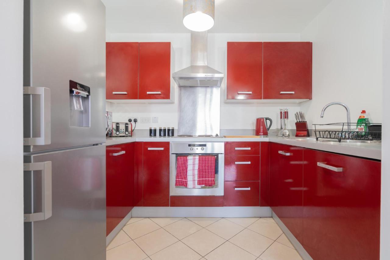 Maevela Apartments - Ultra Lavish Luxury 2 Bed Apartment City Centre - With Balcony - Free Secure Parking - Ps4 & Smart Tv'S Birmingham Extérieur photo