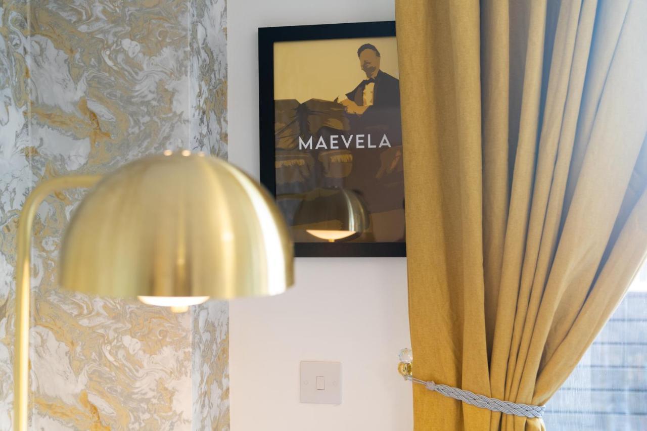 Maevela Apartments - Ultra Lavish Luxury 2 Bed Apartment City Centre - With Balcony - Free Secure Parking - Ps4 & Smart Tv'S Birmingham Extérieur photo