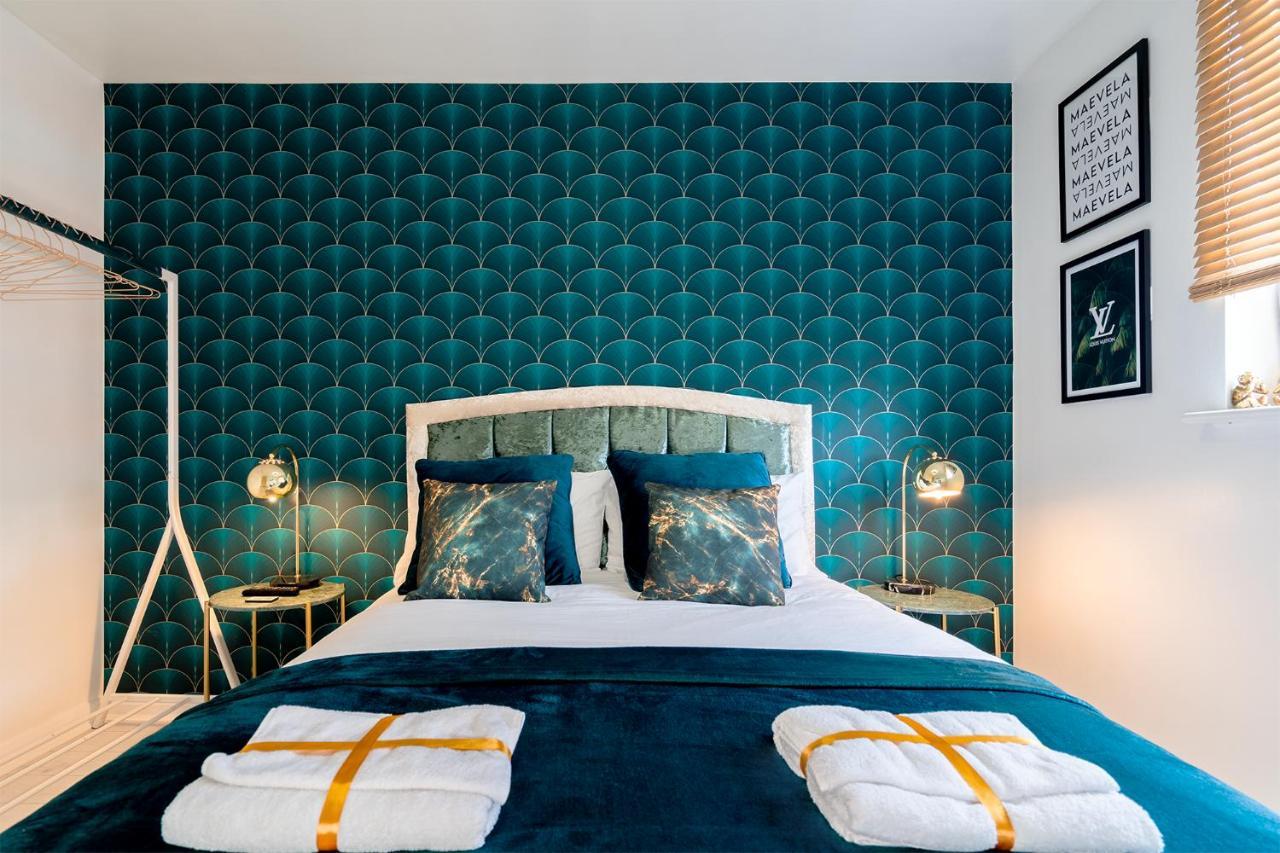 Maevela Apartments - Ultra Lavish Luxury 2 Bed Apartment City Centre - With Balcony - Free Secure Parking - Ps4 & Smart Tv'S Birmingham Extérieur photo